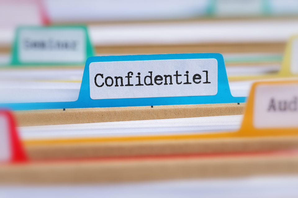 confidentialité des consultations des juristes d'entreprise